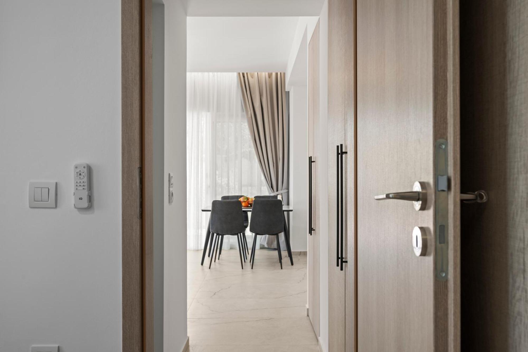 Dora Apartments Agia Pelagia  Exterior foto